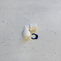 Фитинг переходник Г-образный 3/8