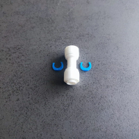 Фитинг переходник прямой 1/4