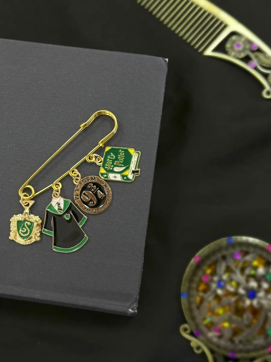 Булавка Гарри Поттер брошь с подвесками картинка №3
