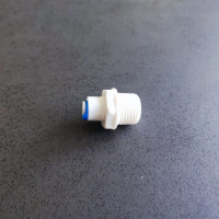 Фитинг переходник прямой 1/4