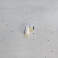 Фитинг переходник Г-образный 1/4