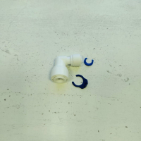 Фитинг переходник Г-образный 1/4