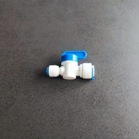 Кран переходник прямой 1/4