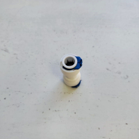 Фитинг переходник прямой 3/8